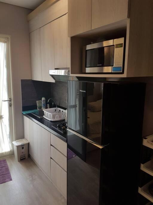 Madison Park 1 Bedroom Near Park Mall Apartment