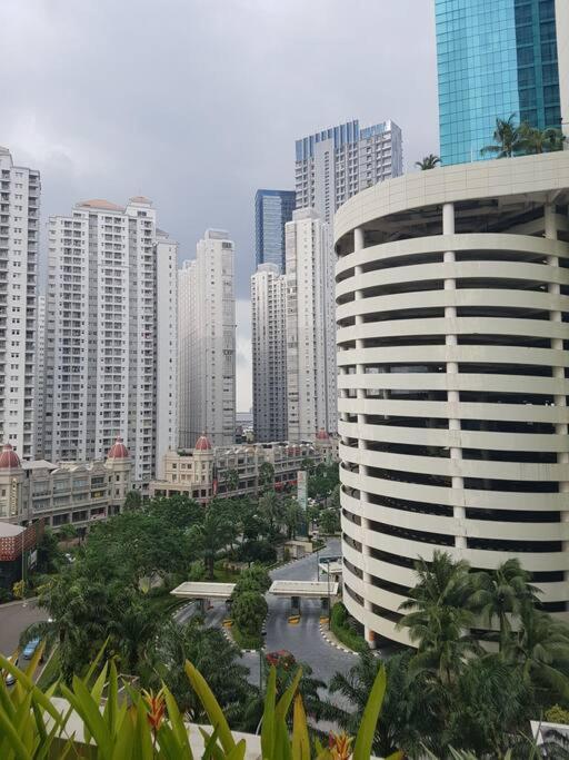 Madison Park 1 Bedroom Near Park Mall Apartment